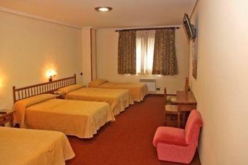 Hotel La Marina 2*
