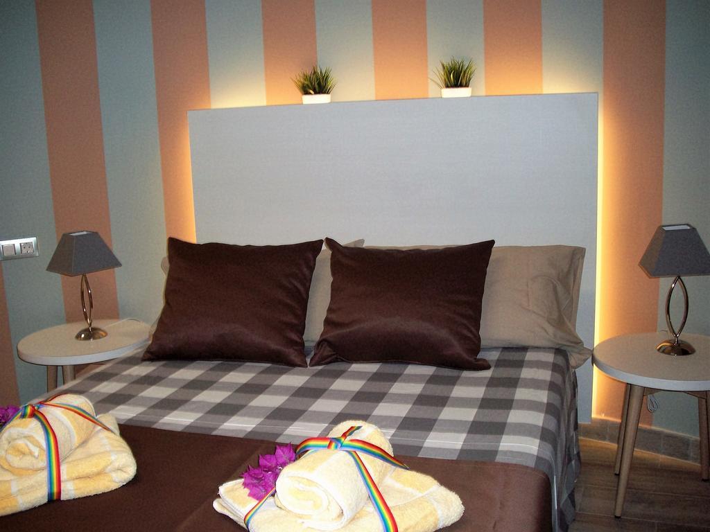 Hotel Pasion Tropical - Gay Only (adults Only) 3*