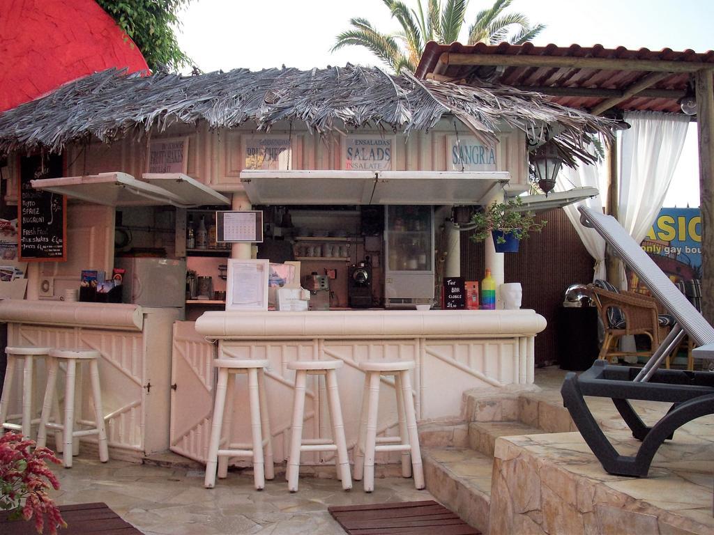 Hotel Pasion Tropical - Gay Only (adults Only)