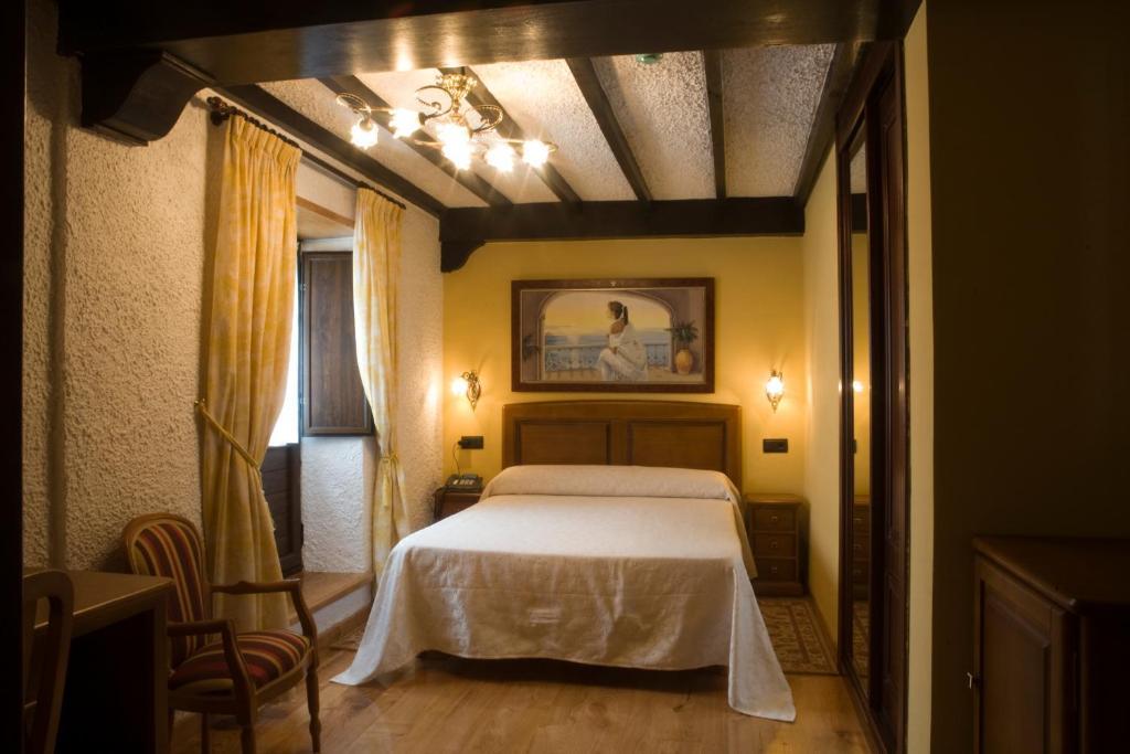 El Foyu Hotel 3*