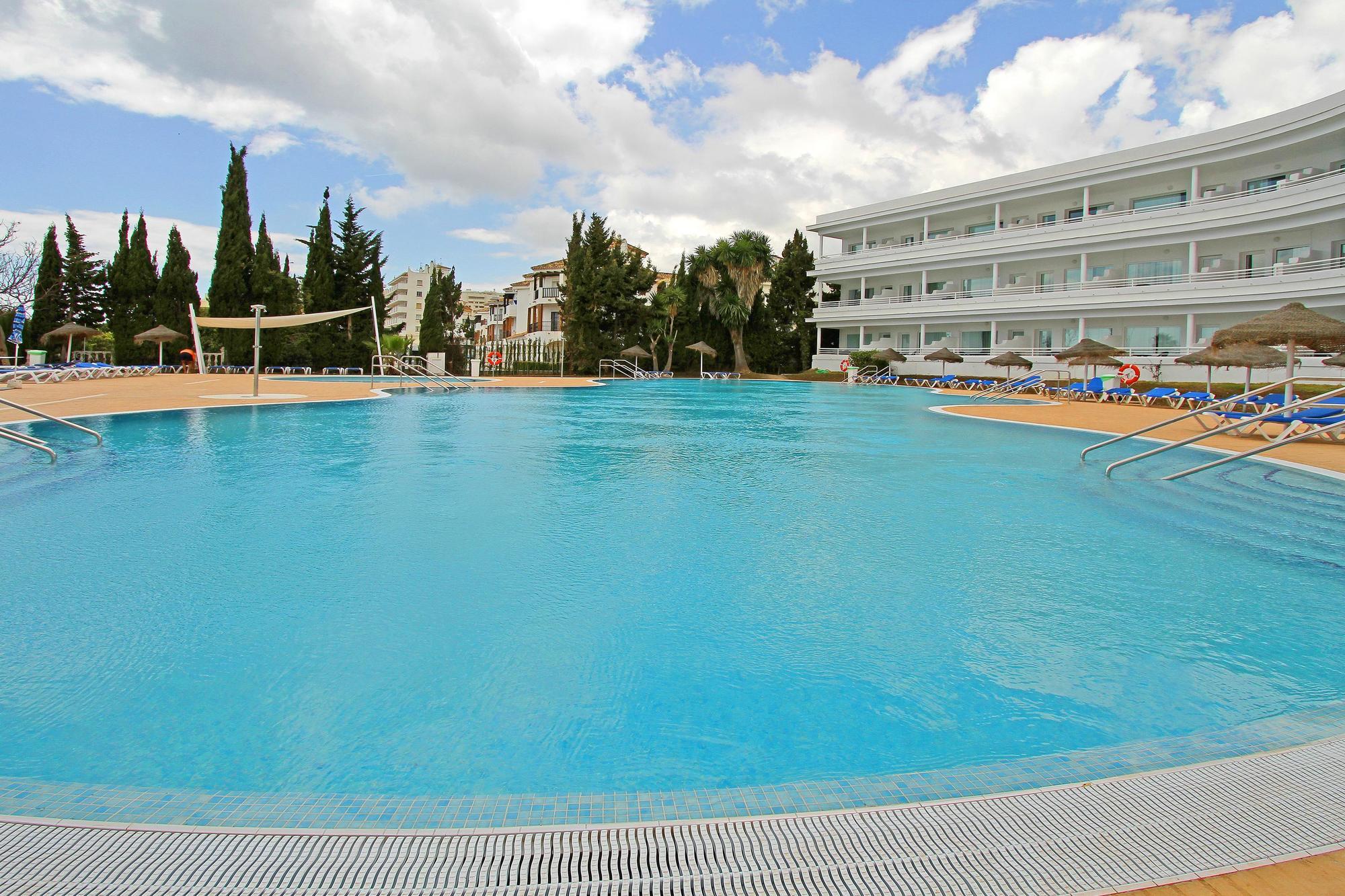 Palia La Roca Hotel