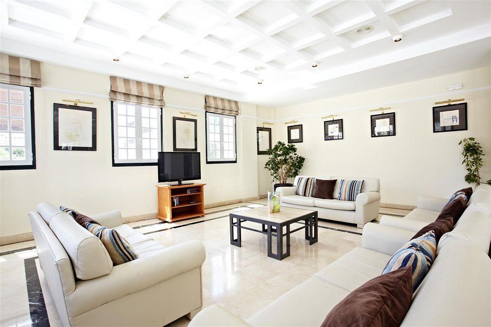 Grupotel Club Menorca Aparthotel 3*