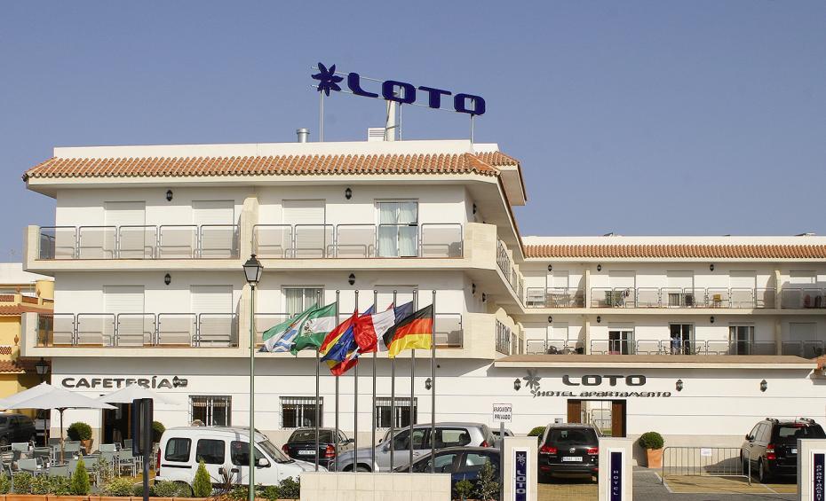 Loto Conil Aparthotel 3*