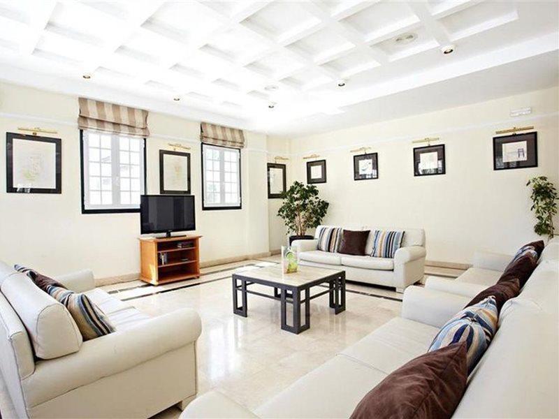 Grupotel Club Menorca Aparthotel