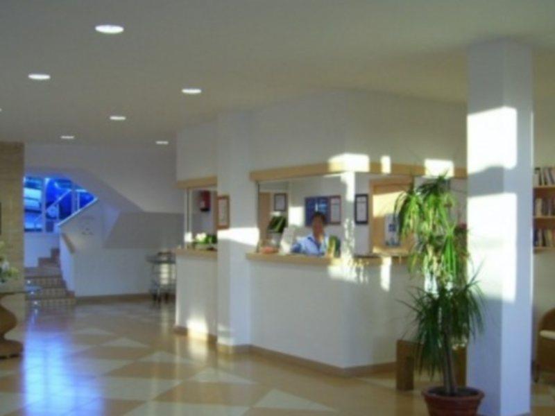 Vistamar Apartahotel
