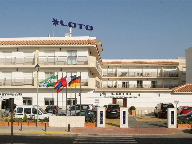 Loto Conil Aparthotel