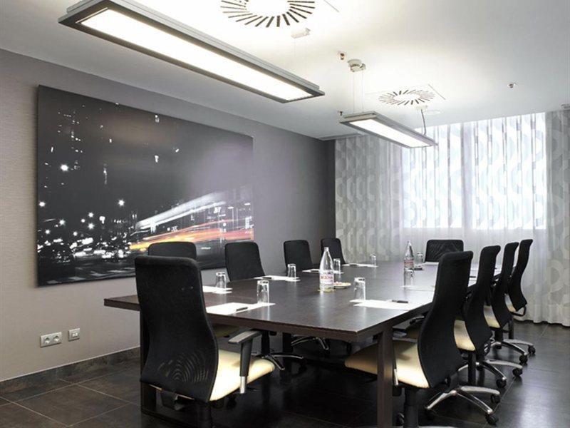 Ilunion Aqua 4 Hotel 4*