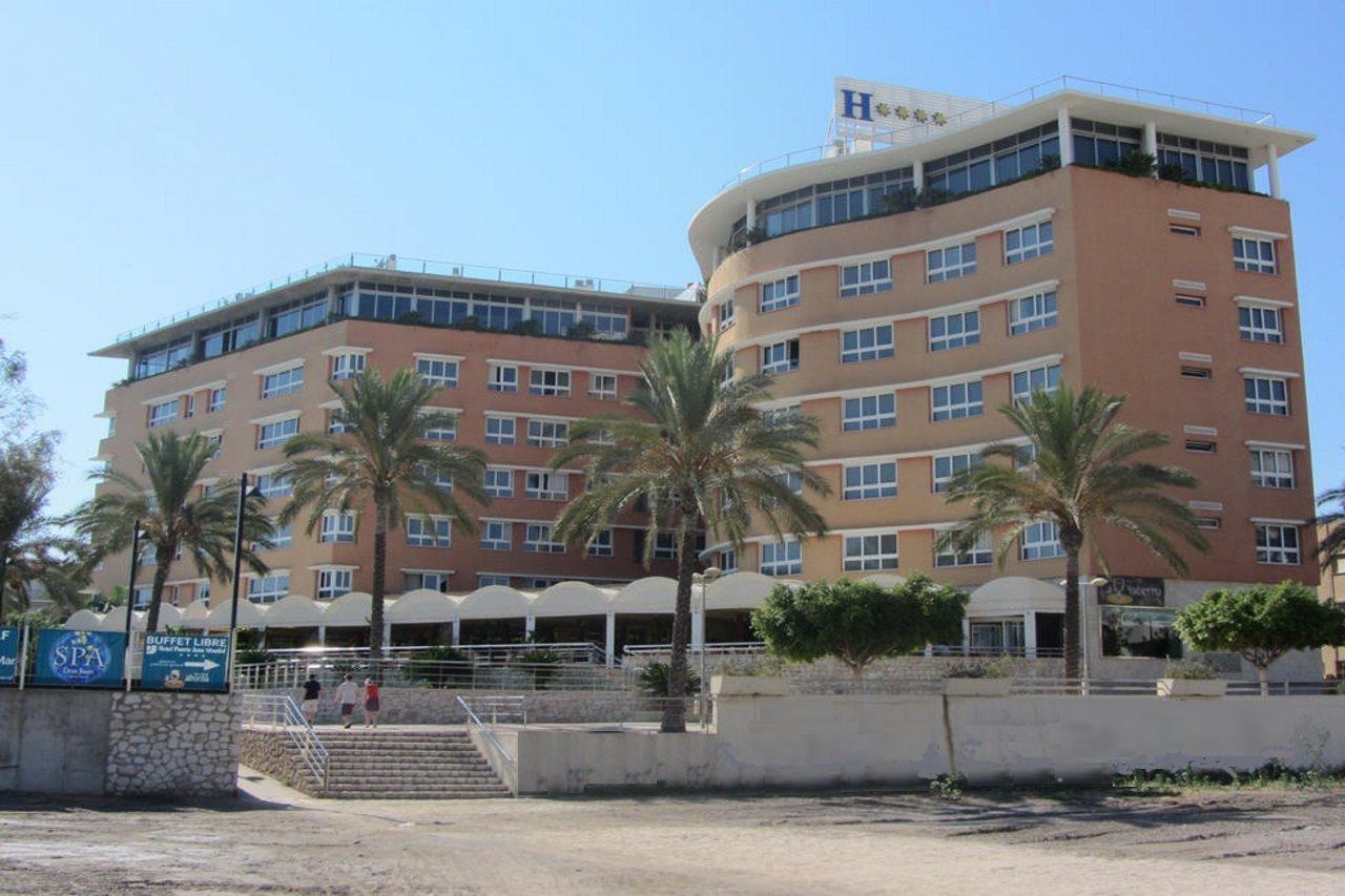 Senator Hotel Aguilas