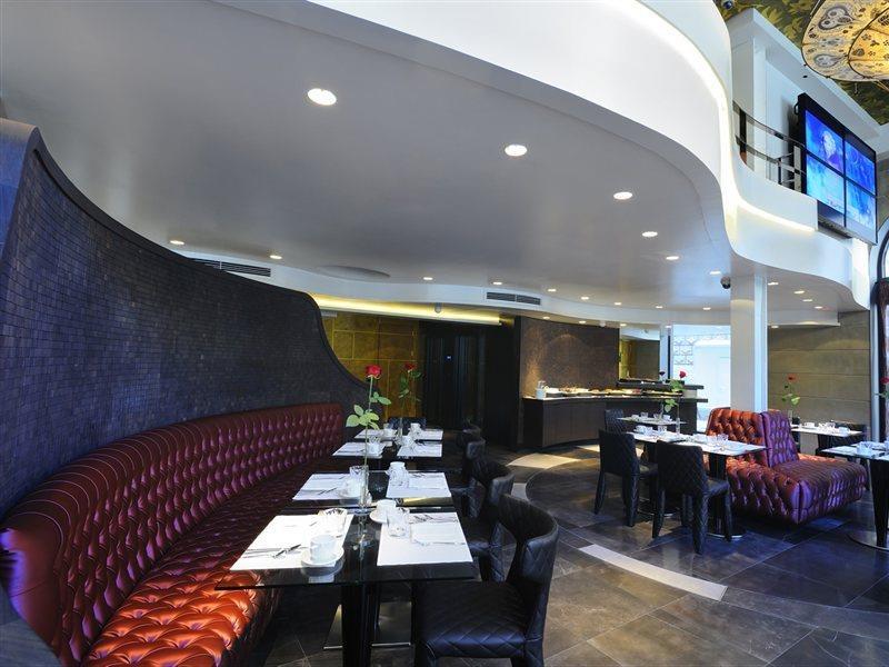 Bagues, A Small Luxury Of The World 5*