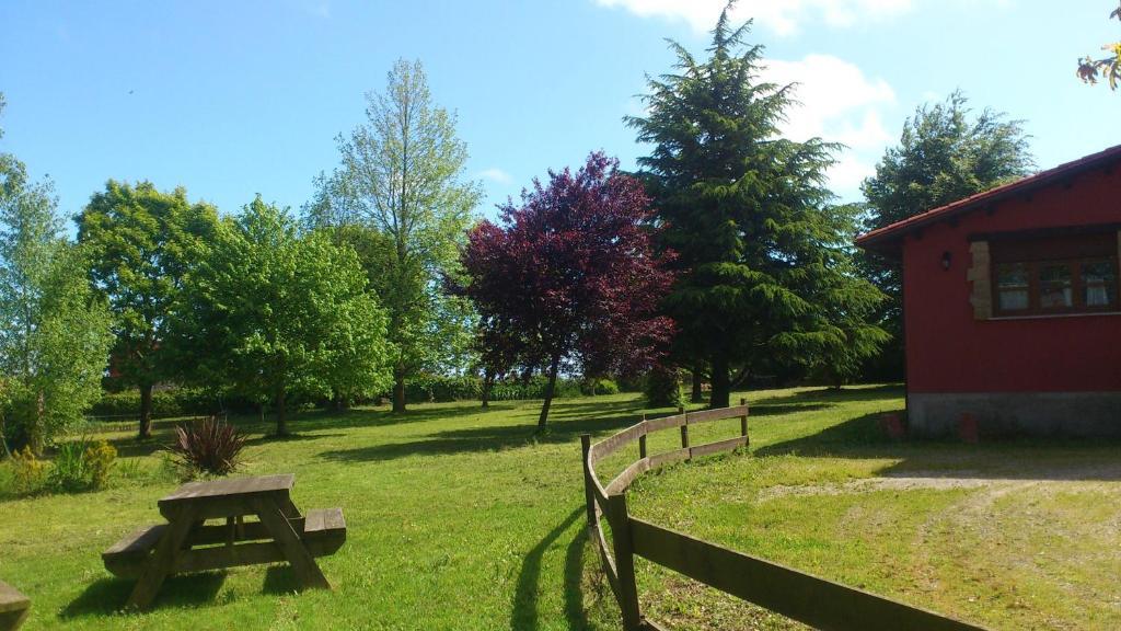 Country house Rurales La Cirigueena Oles