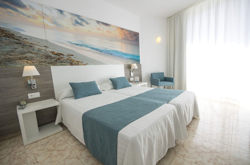 Hotel Azuline Mar Amantis&ii 3*