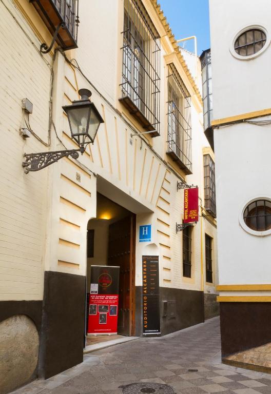 Hotel Alcántara