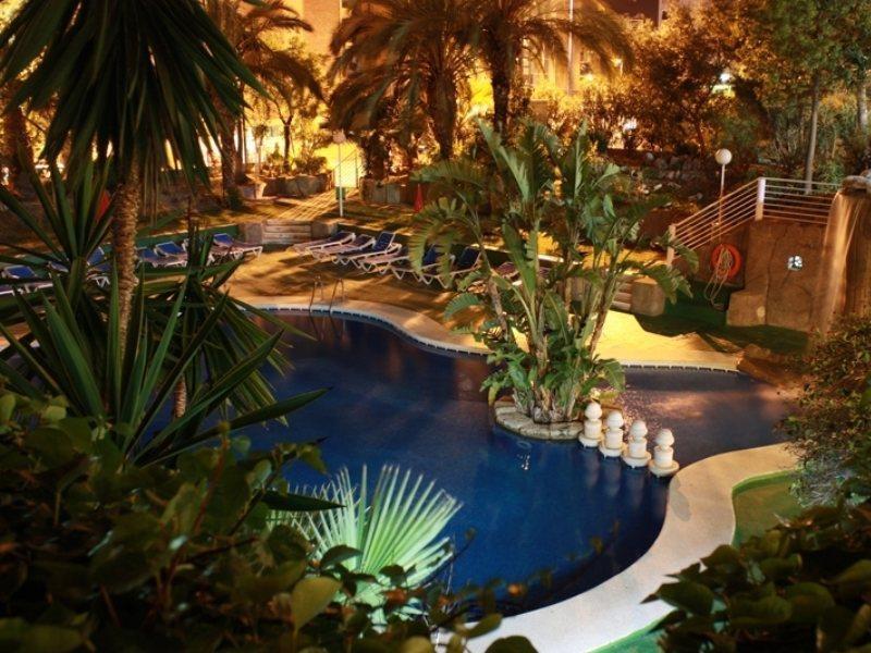 El Faro Apartahotel 2*