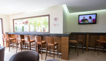 Hotel Perla Gris 3*