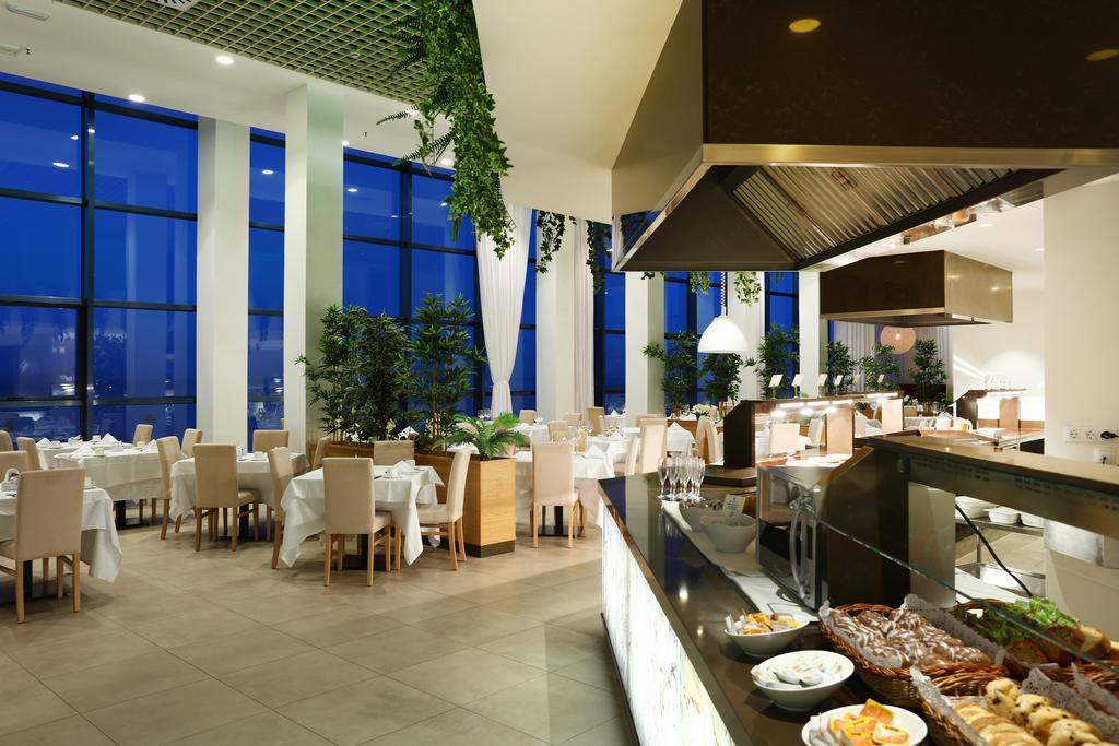 Sandos Papagayo 4*