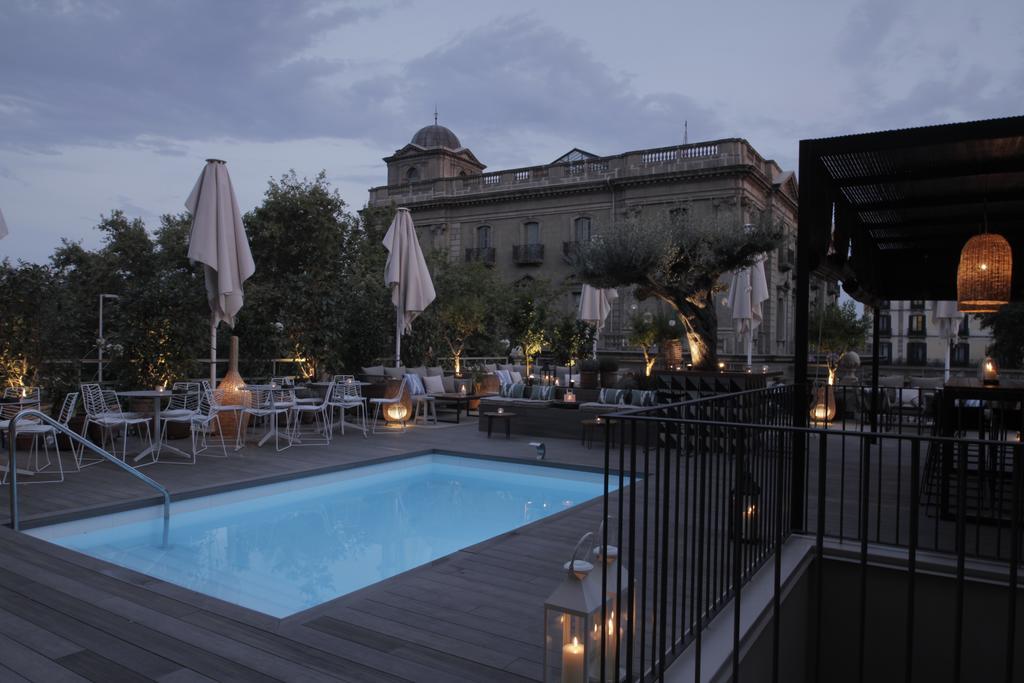 Oasis Hotel