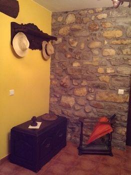 Ablanos De Aymar Country house Lorone