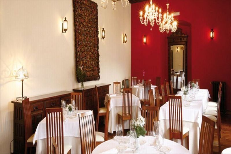 Pax Casona Del Busto Hotel