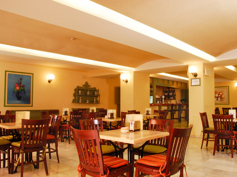 Alborán Chiclana Hotel 3*