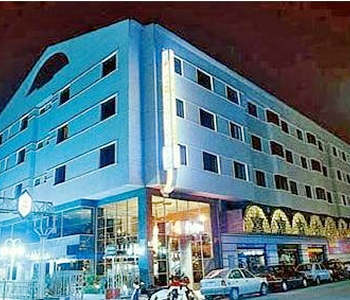 Luna Arabial 3*