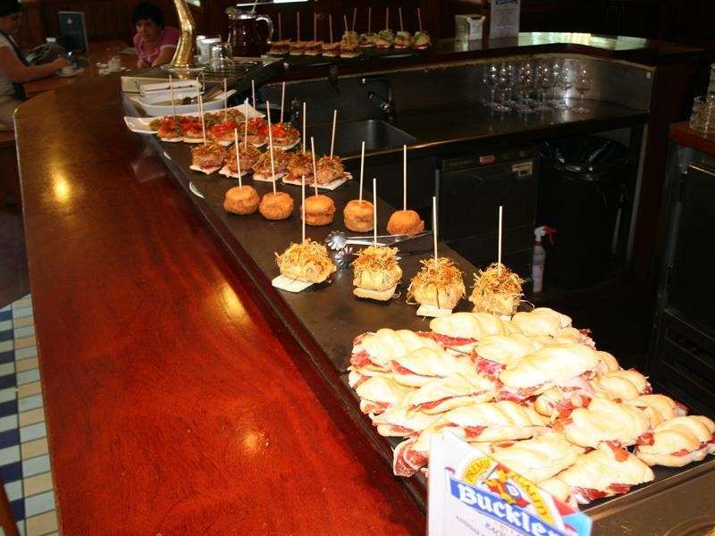 Jauregui Hotel Hondarribia
