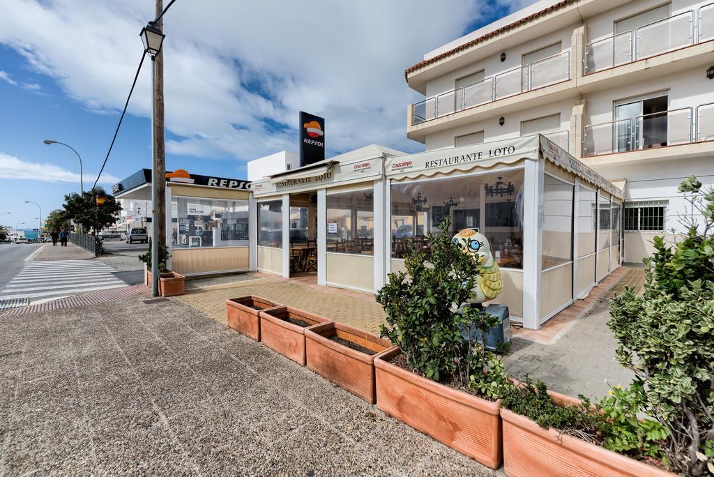 Loto Conil Aparthotel 3*