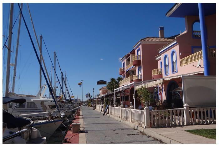 Apartamento Marina Vip * Torrevieja