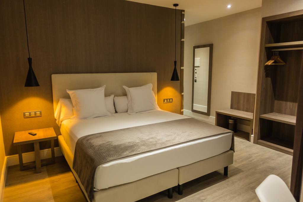 Oasis 2* Barcelona