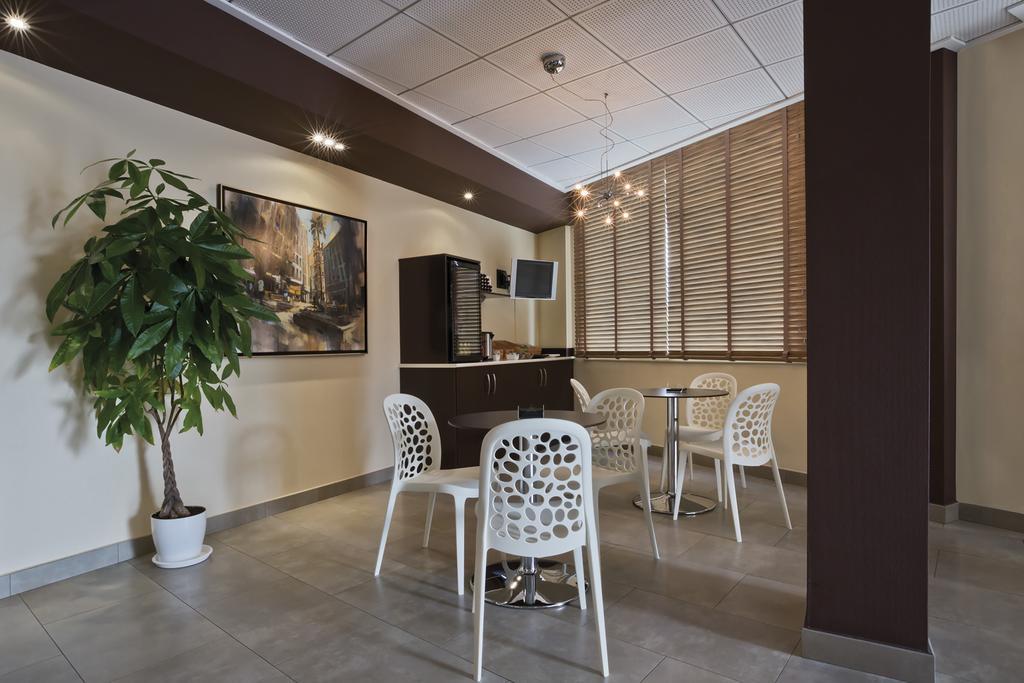 Hotel Fuente El Cura 3*