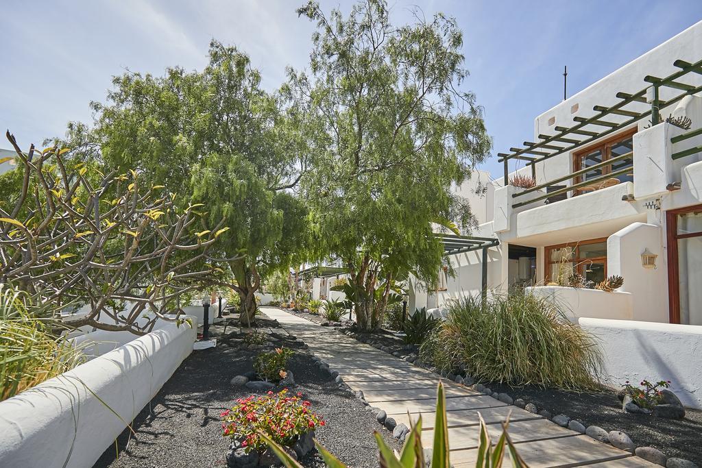 Villa Charco Del Palo Holiday home *