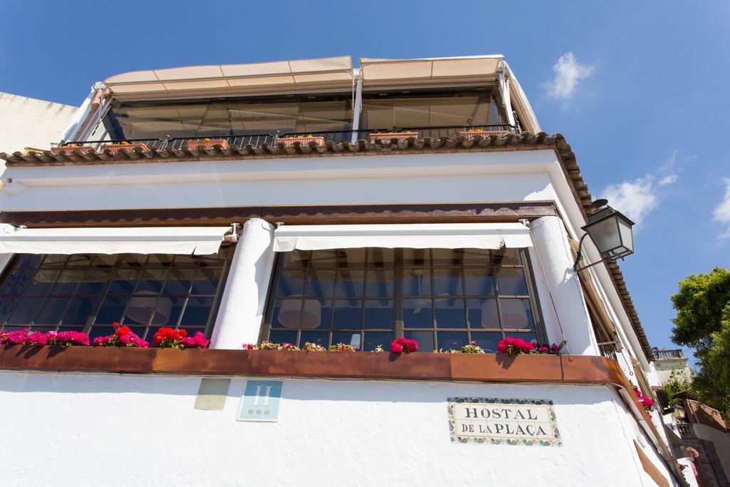 De La Plaça Hotel Cabrils