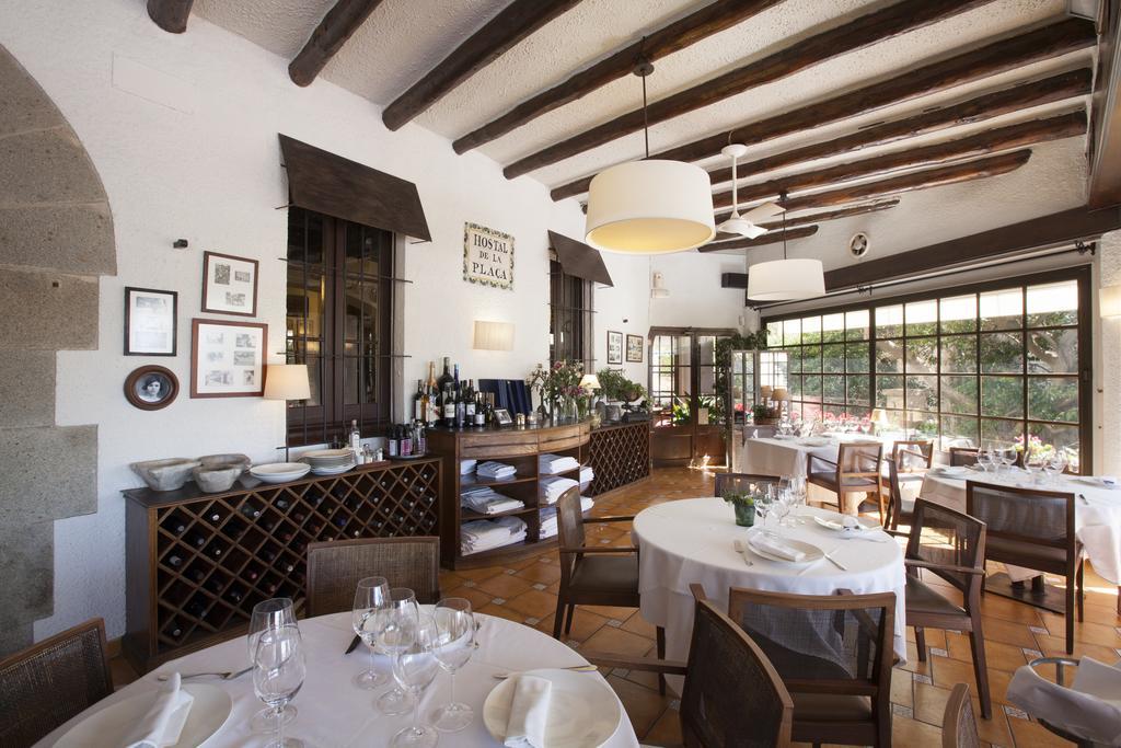 De La Plaça Hotel Cabrils