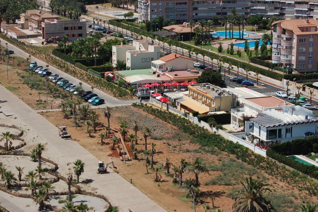 Guest house La Ola 2*