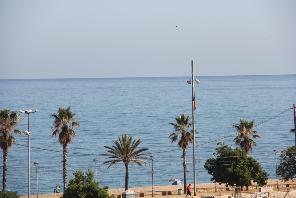 Front Canet