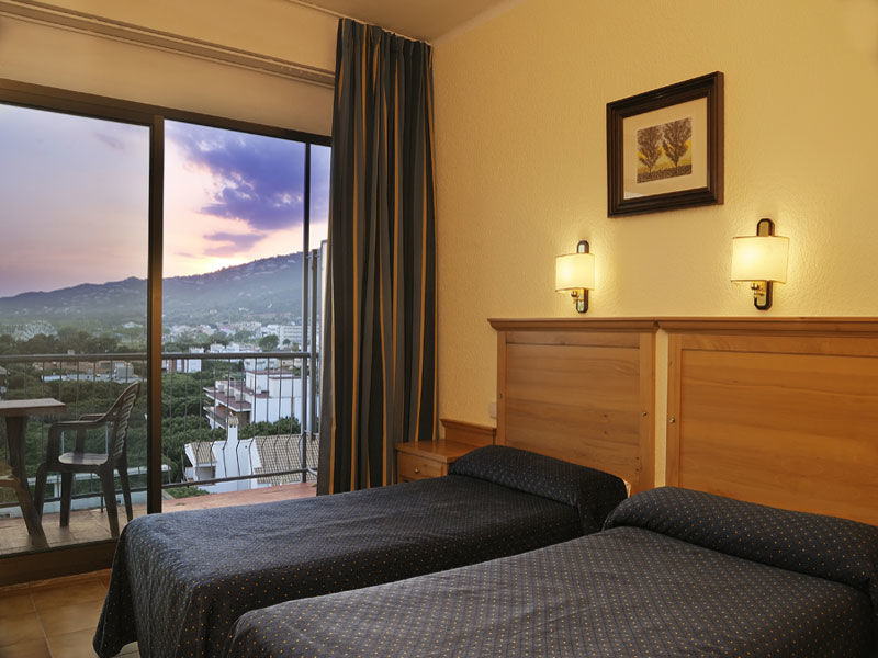 Columbus Hotel 4*