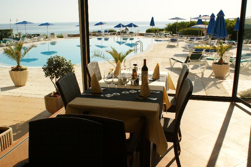 Vistamar Apartahotel 3*