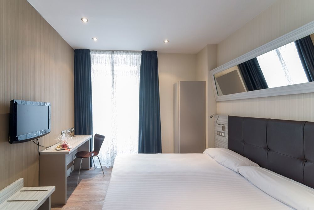 Petit Palace Puerta Del Sol Hotel Madrid