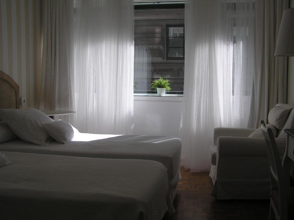 Hotel By Myhousespain 2*
