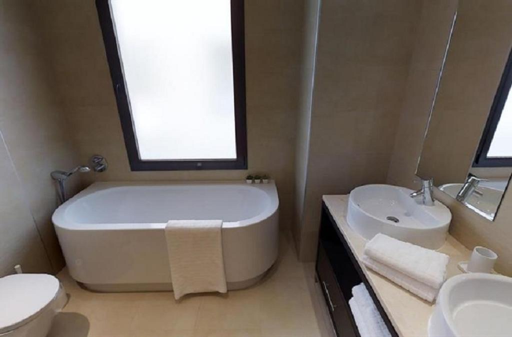 Apartment Luxurious With Area