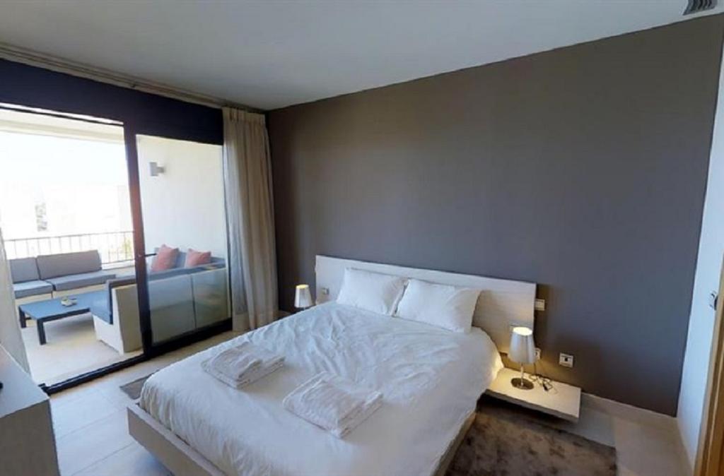 Luxurious With Area Marbella