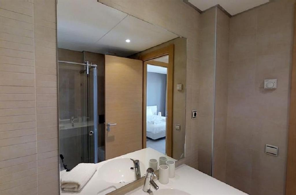 Luxurious With Area