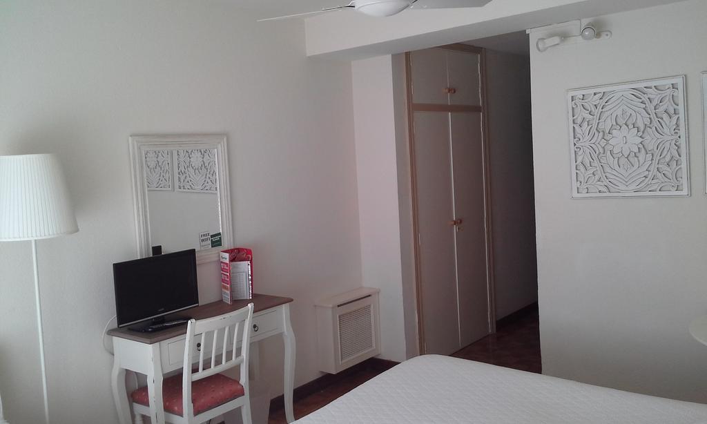 Hotel By Myhousespain 2*
