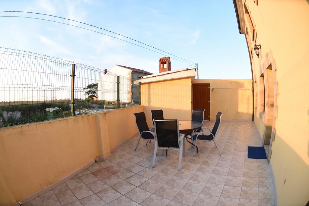Apartamento Rurales Solares *