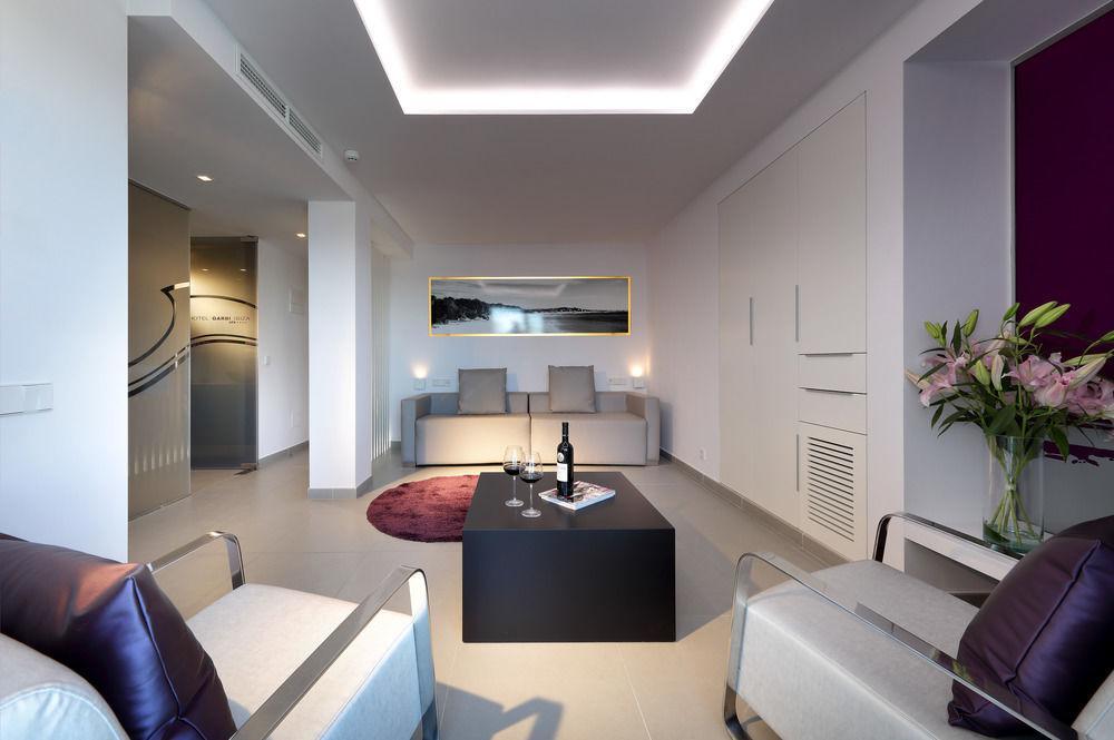 Design Club Garbi Hotel 4*