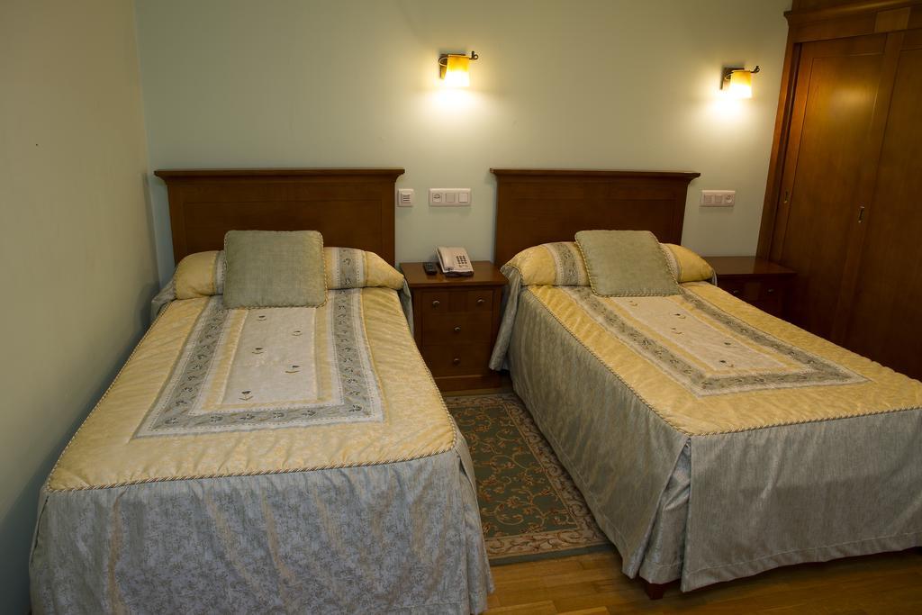 Hotel 14 Pravia