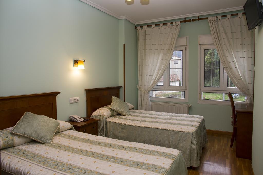 Hotel 14 Pravia
