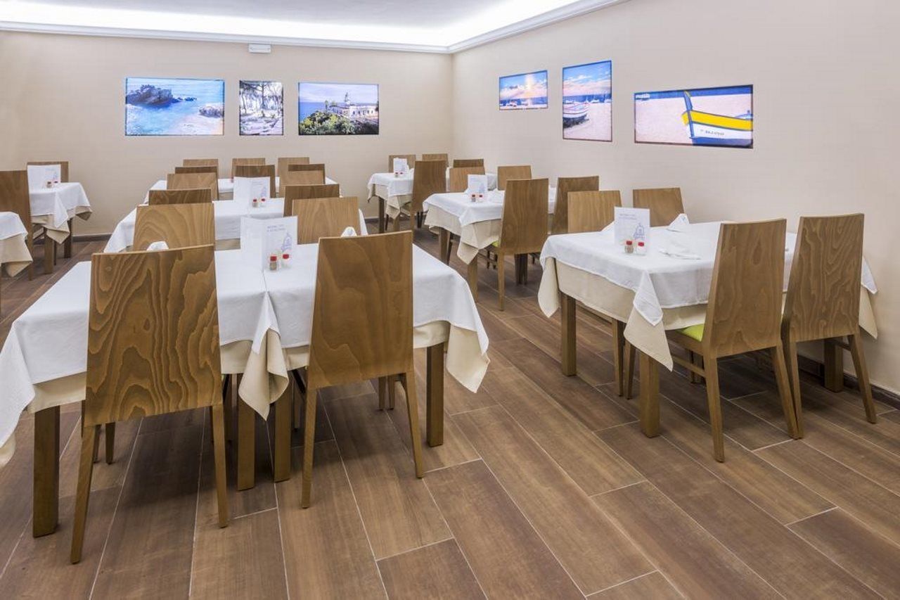 Hotel Checkin Catalonia 3*