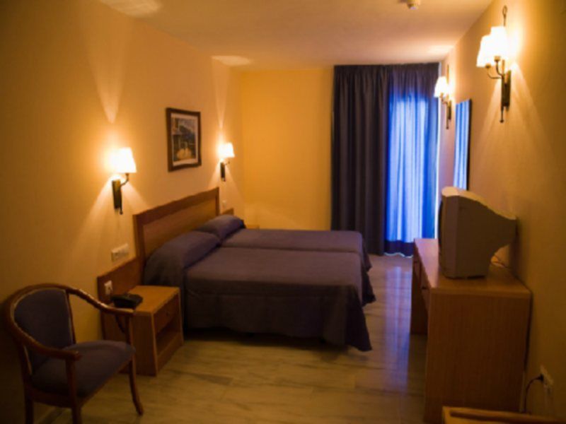 Carmen By Bossh Hotel