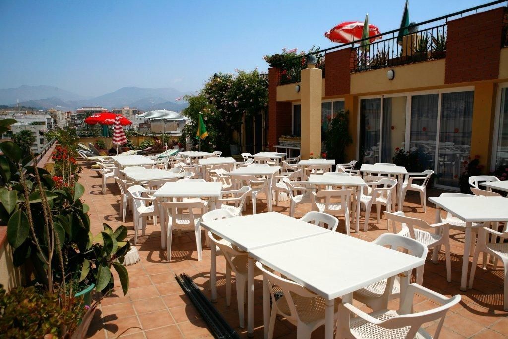 Carmen By Bossh Hotel 2*