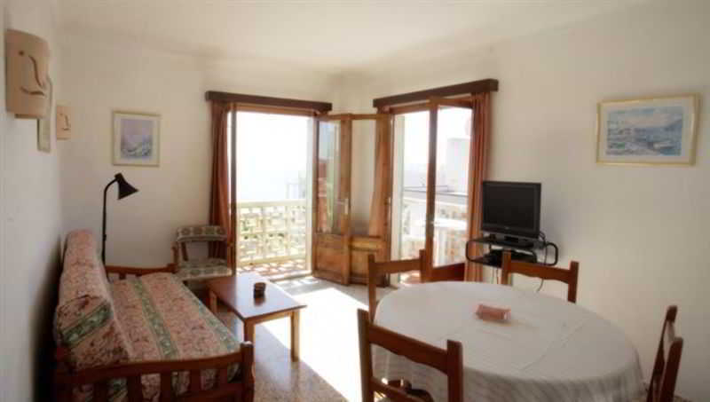 Aparthotel Mar Y Sol 3*